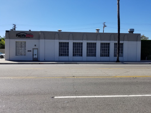 Auto Body Shop «Doffo Auto Body & Paint», reviews and photos, 1606 S Main St, Santa Ana, CA 92707, USA