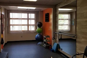 Modern Movement Physical Therapy image