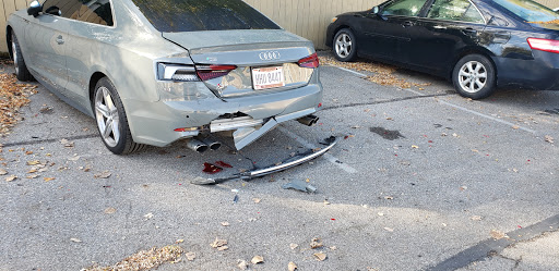 Auto Body Shop «Service King Collision Repair of Columbus», reviews and photos, 3360 Morse Rd, Columbus, OH 43231, USA