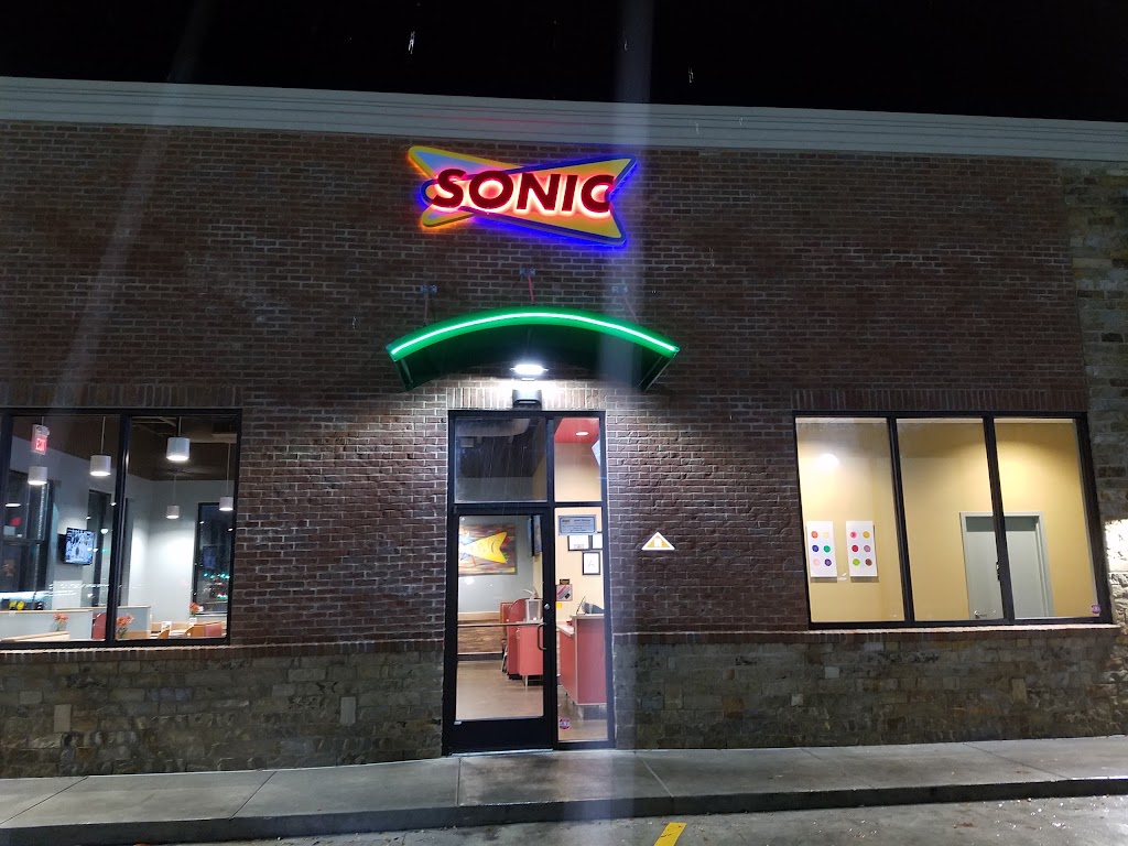 Sonic Drive-In 39232
