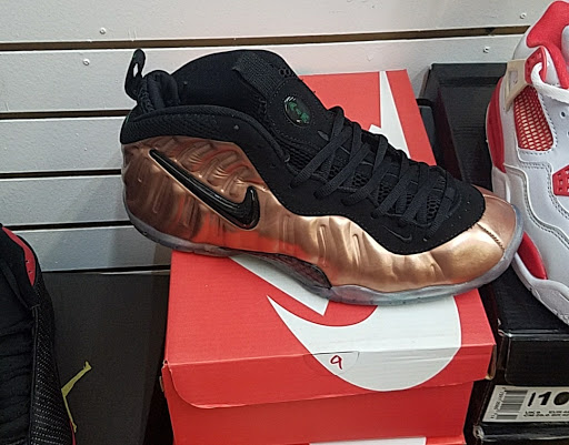 Discount Store «Greenbriar Discount Mall», reviews and photos, 2975 Headland Dr SW, Atlanta, GA 30311, USA