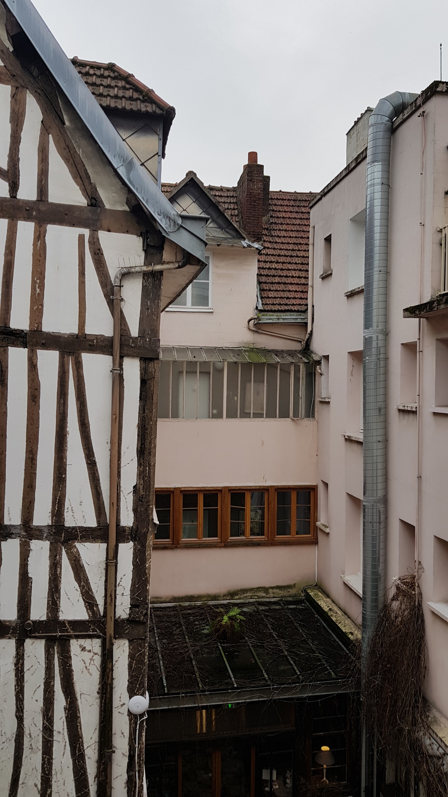 Photo n° 27 de l'avis de Armand.m fait le 06/01/2018 à 19:59