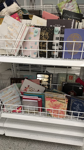 Clothing Store «Ross Dress for Less», reviews and photos, 6610 Mooretown Rd, Williamsburg, VA 23188, USA