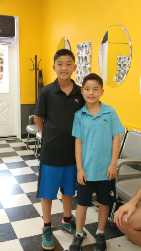 Barber Shop «Centreville Crossing Barber Shop», reviews and photos, 13826 Braddock Rd, Centreville, VA 20121, USA