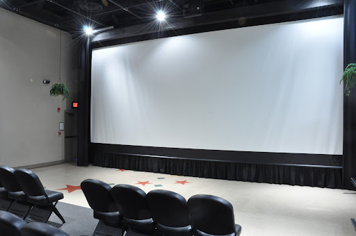 Movie Theater «Maumee Indoor Theatre», reviews and photos, 601 Conant St, Maumee, OH 43537, USA