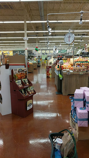 Grocery Store «Fresh Thyme Farmers Markets», reviews and photos, 4317 Feedwire Rd, Sugarcreek Township, OH 45440, USA