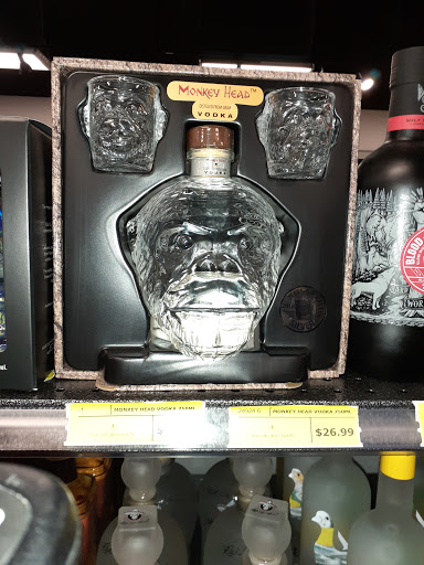 Liquor Store «Fort Worth Discount Liquor», reviews and photos, 1120 N Beach St, Fort Worth, TX 76111, USA