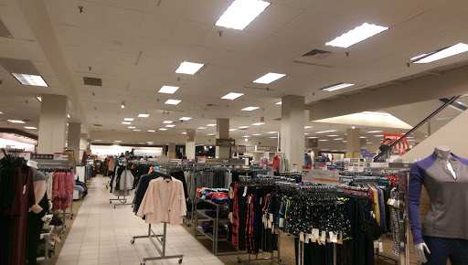 Department Store «Sears», reviews and photos, 4 Burr Ln, Lake Grove, NY 11755, USA
