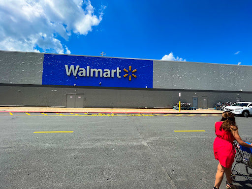 Department Store «Walmart Supercenter», reviews and photos, 41 Anawana Lake Rd, Monticello, NY 12701, USA