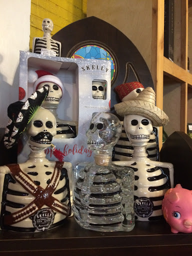 Liquor Store «Pig Liquors», reviews and photos, 519 S Presa St, San Antonio, TX 78205, USA