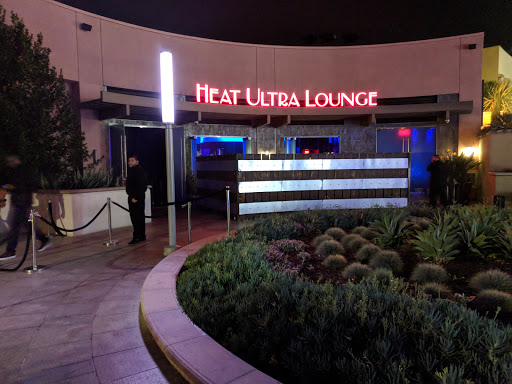 HEAT Ultra Lounge