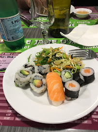 Sushi du Restaurant asiatique Le Jade D'asie à Venelles - n°1
