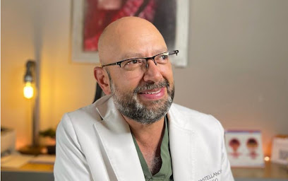 Dr. Javier Castellanos - Urólogo especialista en próstata Querétaro