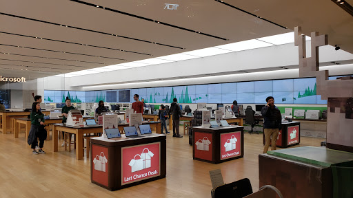 Computer Store «Microsoft Store», reviews and photos, 116 Bellevue Way NE, Bellevue, WA 98004, USA