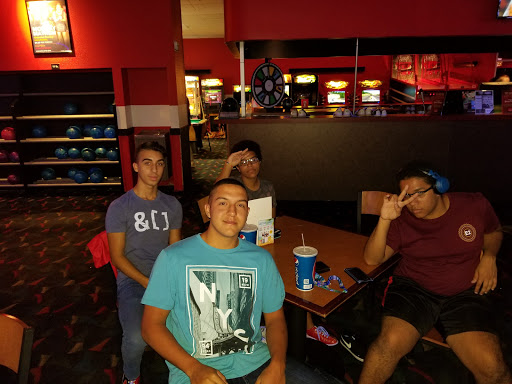Bowling Alley «AMF Chandler Lanes», reviews and photos, 1900 N Arizona Ave, Chandler, AZ 85225, USA
