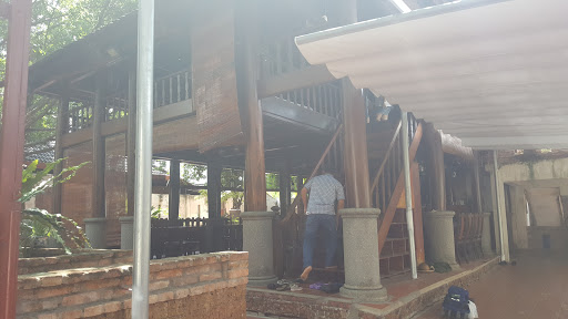 Hoa Ban - Nhà Hàng Tây Bắc