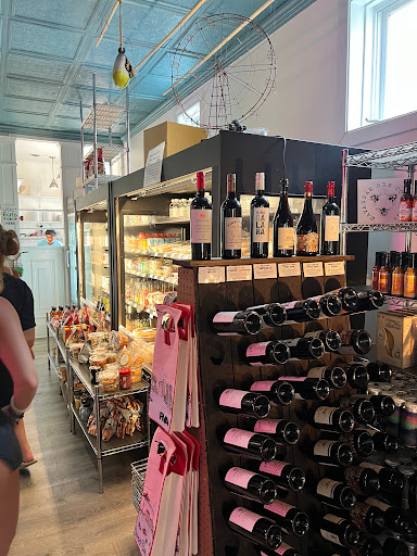 Dessert Restaurant «Shyndigz», reviews and photos, 1903 W Cary St, Richmond, VA 23220, USA