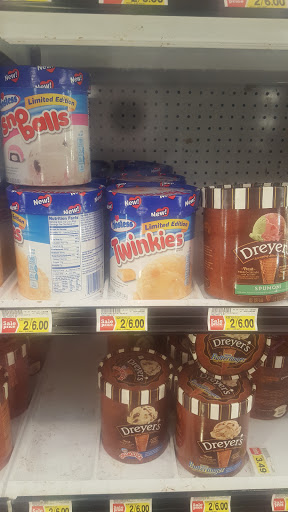 Grocery Store «Food 4 Less», reviews and photos, 3000 Baldwin Park Blvd, Baldwin Park, CA 91706, USA