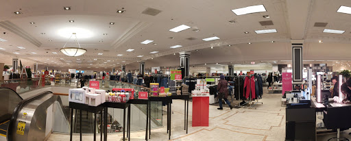 Department Store «Lord & Taylor», reviews and photos, 760 Boylston St, Boston, MA 02199, USA