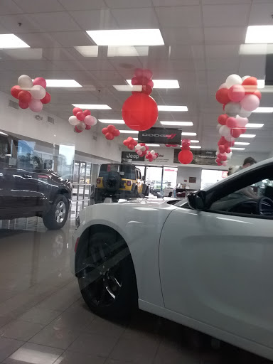 Car Dealer «Boniface-Hiers Chrysler Dodge Jeep», reviews and photos, 1775 E Merritt Island Causeway, Merritt Island, FL 32952, USA