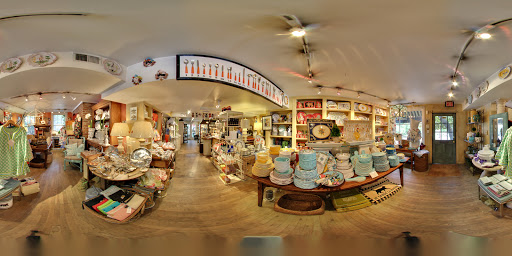 Gift Shop «A Mano, Inc.», reviews and photos, 1677 Wisconsin Ave NW, Washington, DC 20007, USA