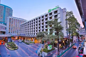 Holiday Inn Bangkok, an IHG Hotel image