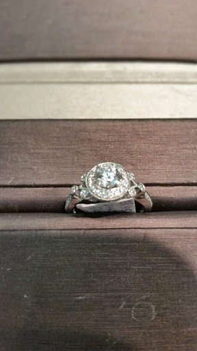 Highland Jewelers Inc, 2839 Hwy Ave, Highland, IN 46322, USA, 