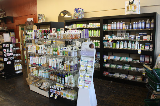 Vitamin & Supplements Store «Natures Way Health Food Store», reviews and photos, 18 E 7th St, Mountain Home, AR 72653, USA