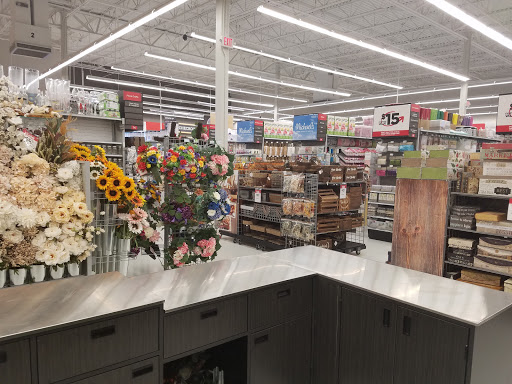 Craft Store «Michaels», reviews and photos, 10075 Crossing Way #620, Denham Springs, LA 70726, USA