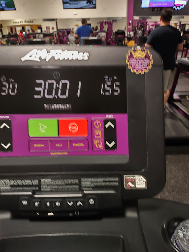 Gym «Planet Fitness - Groves, TX», reviews and photos, 4900 Twin City Hwy, Groves, TX 77619, USA