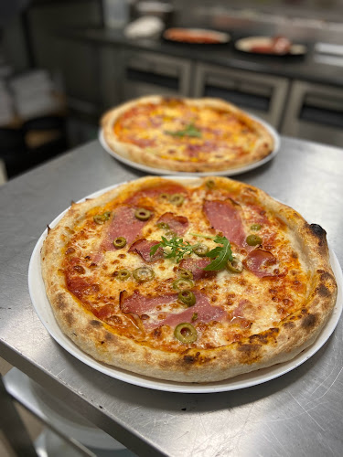 Értékelések erről a helyről: Forest pizzeria & bar, Sarkad - Kocsma