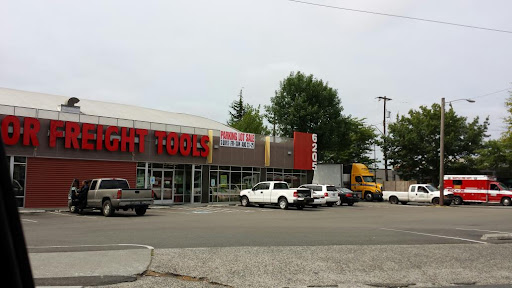 Hardware Store «Harbor Freight Tools», reviews and photos, 6205 Corson Ave S, Seattle, WA 98108, USA