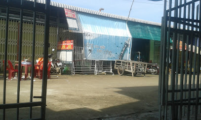 Chợ Thạnh Phú