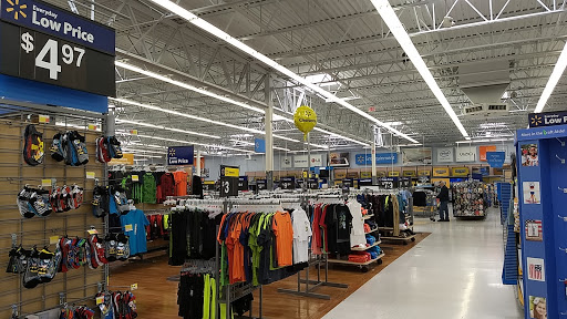 Department Store «Walmart Supercenter», reviews and photos, 7235 Market Pl Dr, Aurora, OH 44202, USA
