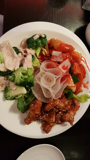 Chinese Restaurant «Jasmine Uniquely Chinese», reviews and photos, 4002 Belt Line Rd #200, Addison, TX 75001, USA