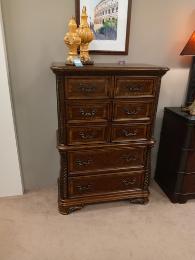 Furniture Store «Raymour & Flanigan Furniture and Mattress Store», reviews and photos, 3367 Brunswick Pike, Lawrenceville, NJ 08648, USA