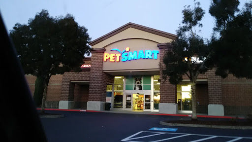 Pet Supply Store «PetSmart», reviews and photos, 8315 SW Jack Burns Blvd, Wilsonville, OR 97070, USA