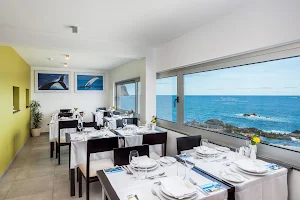 Sea View Restaurante image