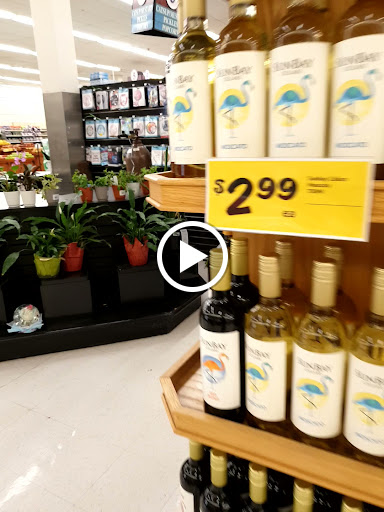 Supermarket «Winn-Dixie», reviews and photos, 1625 Cordova Rd #226, Fort Lauderdale, FL 33316, USA