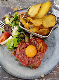 Steak tartare du Restaurant français Auberge de la Tour à Aups - n°7