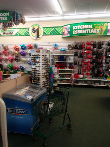 Dollar Store «Dollar Tree», reviews and photos, 224 Lafayette Rd, London, OH 43140, USA