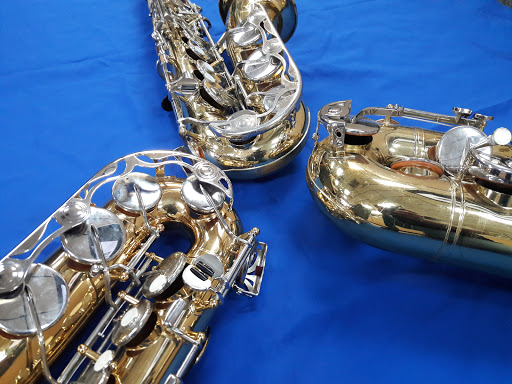 Pawn Shop «Parkway Jewelry and Loan Pawn Shop», reviews and photos, 4006 W Plano Pkwy, Plano, TX 75093, USA