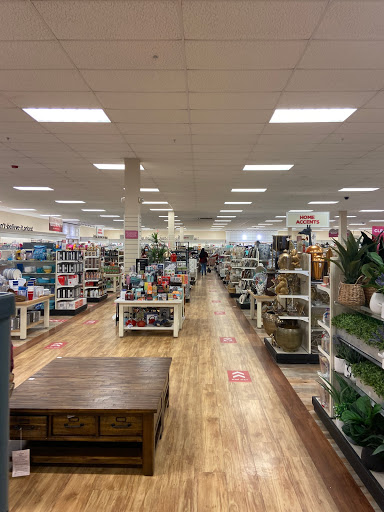 Department Store «HomeGoods», reviews and photos, 12351 Limonite Ave, Eastvale, CA 91752, USA