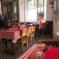 Atmosphère du Restaurant français Chez Nenesse à Paris - n°10
