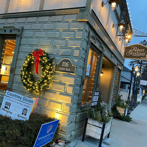 Jewelry Store «Robert Goodman Jewelers», reviews and photos, 106 N Main St, Zionsville, IN 46077, USA