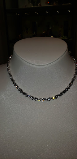 Swarovski, 2000 NJ-38 #1184, Cherry Hill, NJ 08002, USA, 