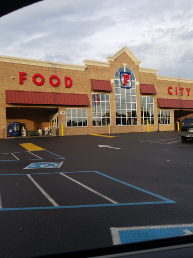 Food City, 1317 Virginia Ave, Bristol, TN 37620, USA, 