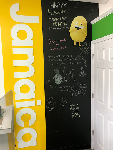 Cell Phone Store «Cricket Wireless Authorized Retailer», reviews and photos, 9052 Sutphin Blvd, Jamaica, NY 11435, USA