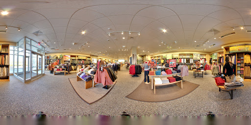 Clothing Store «Orvis», reviews and photos, 934 Old Country Rd, Garden City, NY 11530, USA