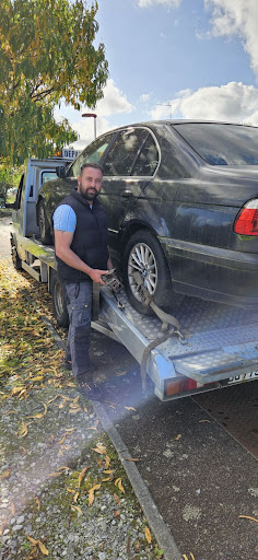 Photo 2 - Car Casse 44